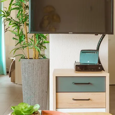 Helena Terras Penthouse أوستيند
